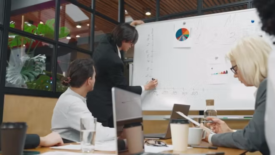 Finance and operations professionals reviewing data, controls and exceptions.