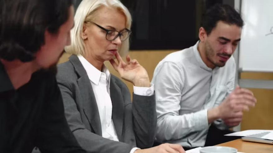 Finance and operations professionals reviewing data, controls and exceptions.